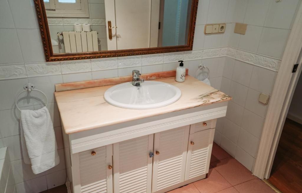 Casa Modernista "La Trinidad" Villa Sagunto Luaran gambar